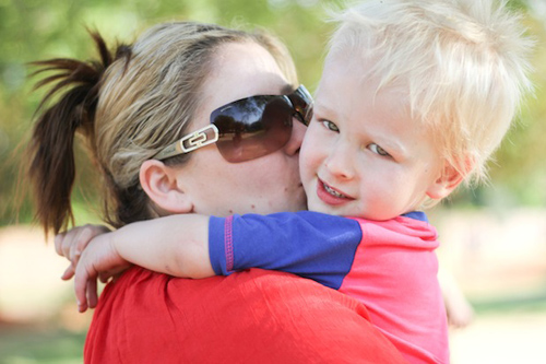 Kelly du Plessis e suo figlio Juan