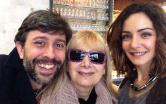 Lucia Marotta, presidente ANIMaSS, in compagnia dei protagonisti de La sabbia negli occhi