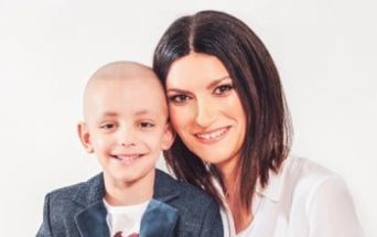 Guille e Laura Pausini pubblicizzano le Baby Pelones