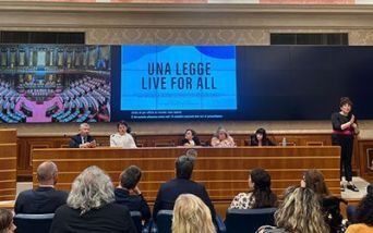 Conferenza stampa "Una legge Live for All"